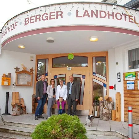 Familienhotel Berger 3* Sankt Jakob im Walde
