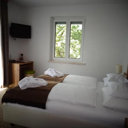 Familienhotel Berger 호텔 3*