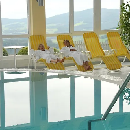 Familienhotel Berger Sankt Jakob im Walde