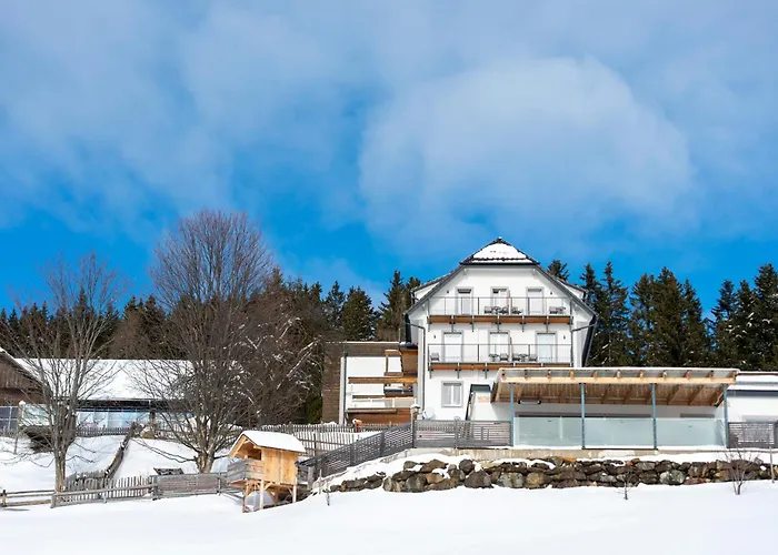 فندق Familienhotel Berger 3*